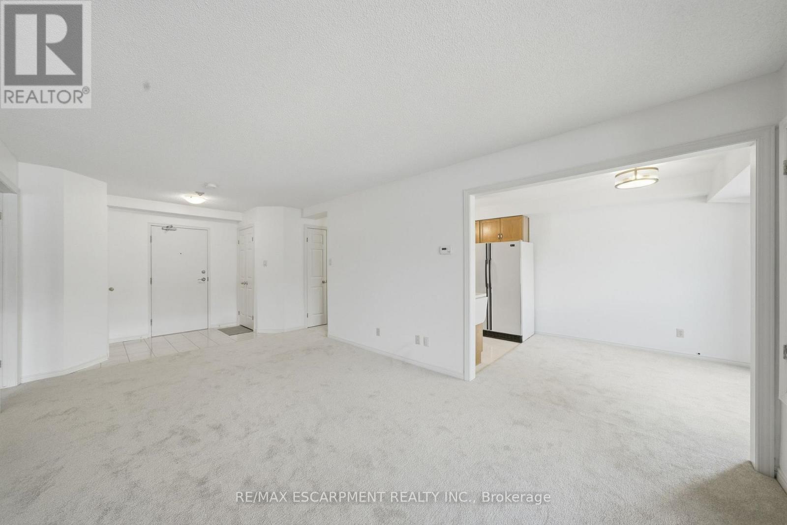 #303 416 LIMERIDGE ROAD - 9