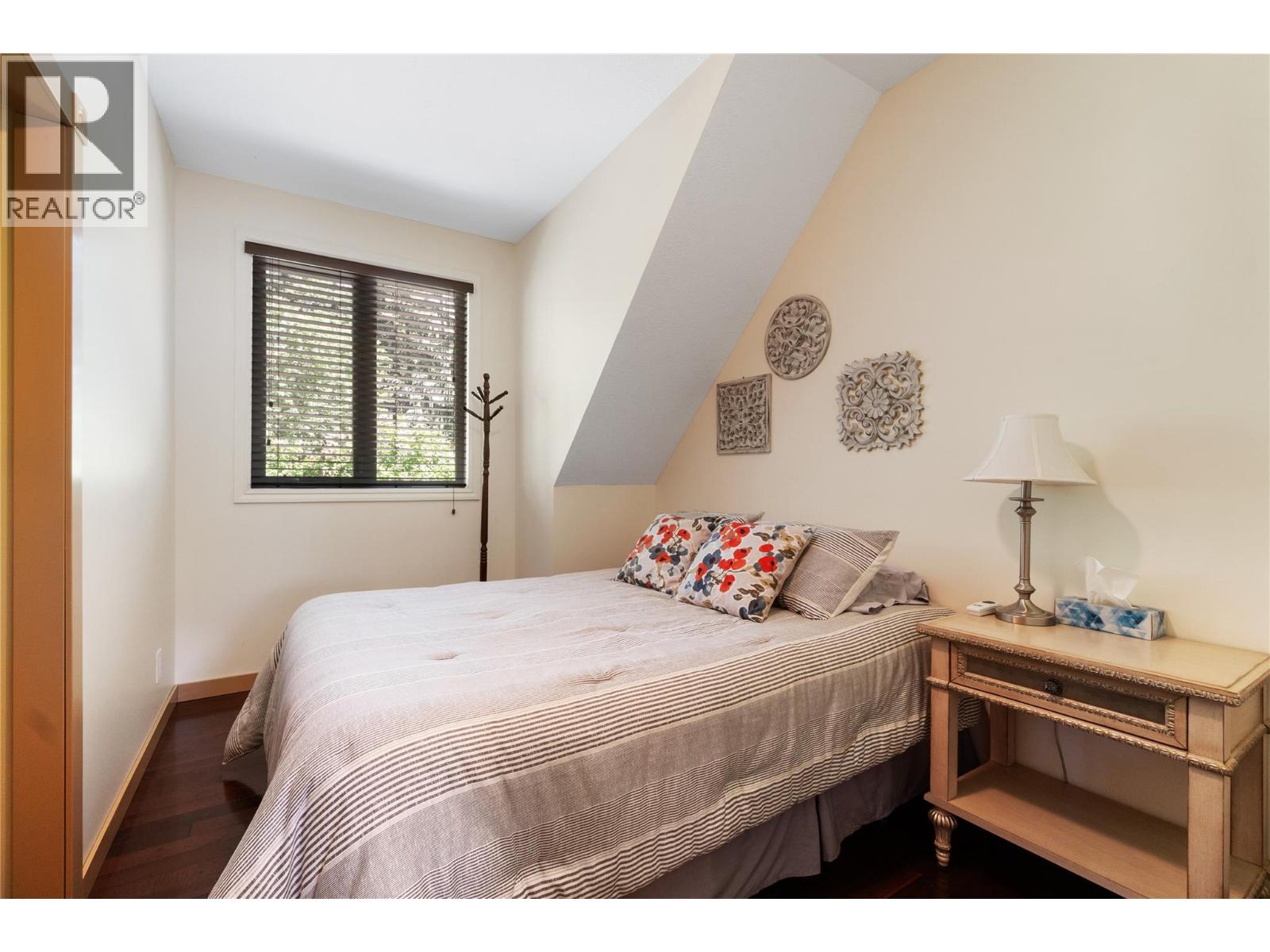 #20 2900 Rawson Road - 19