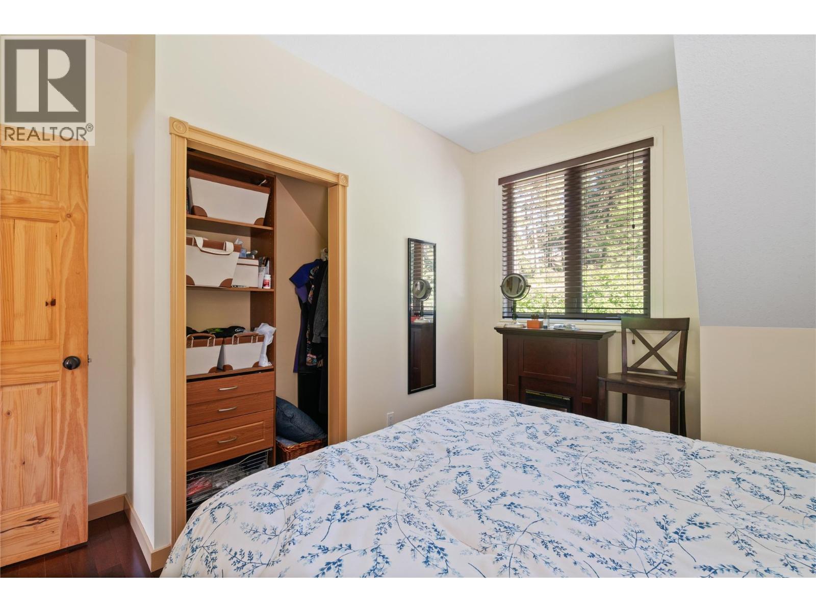 #20 2900 Rawson Road - 23