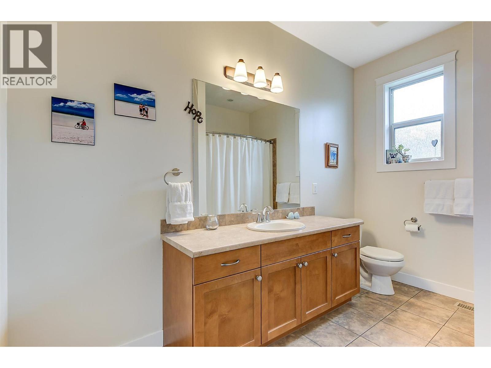 737 Kuipers Crescent - 43