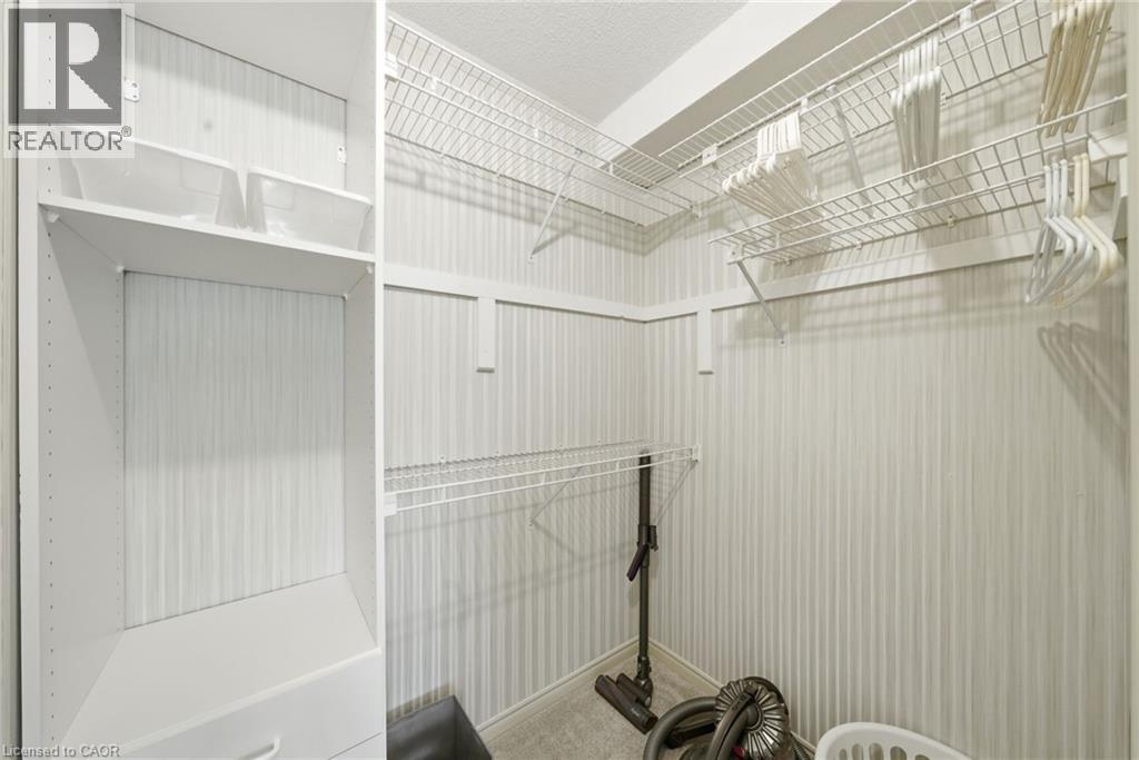 416 LIMERIDGE Road E Unit# 303, Hamilton, Ontario, L9A2S7 — Photo 30