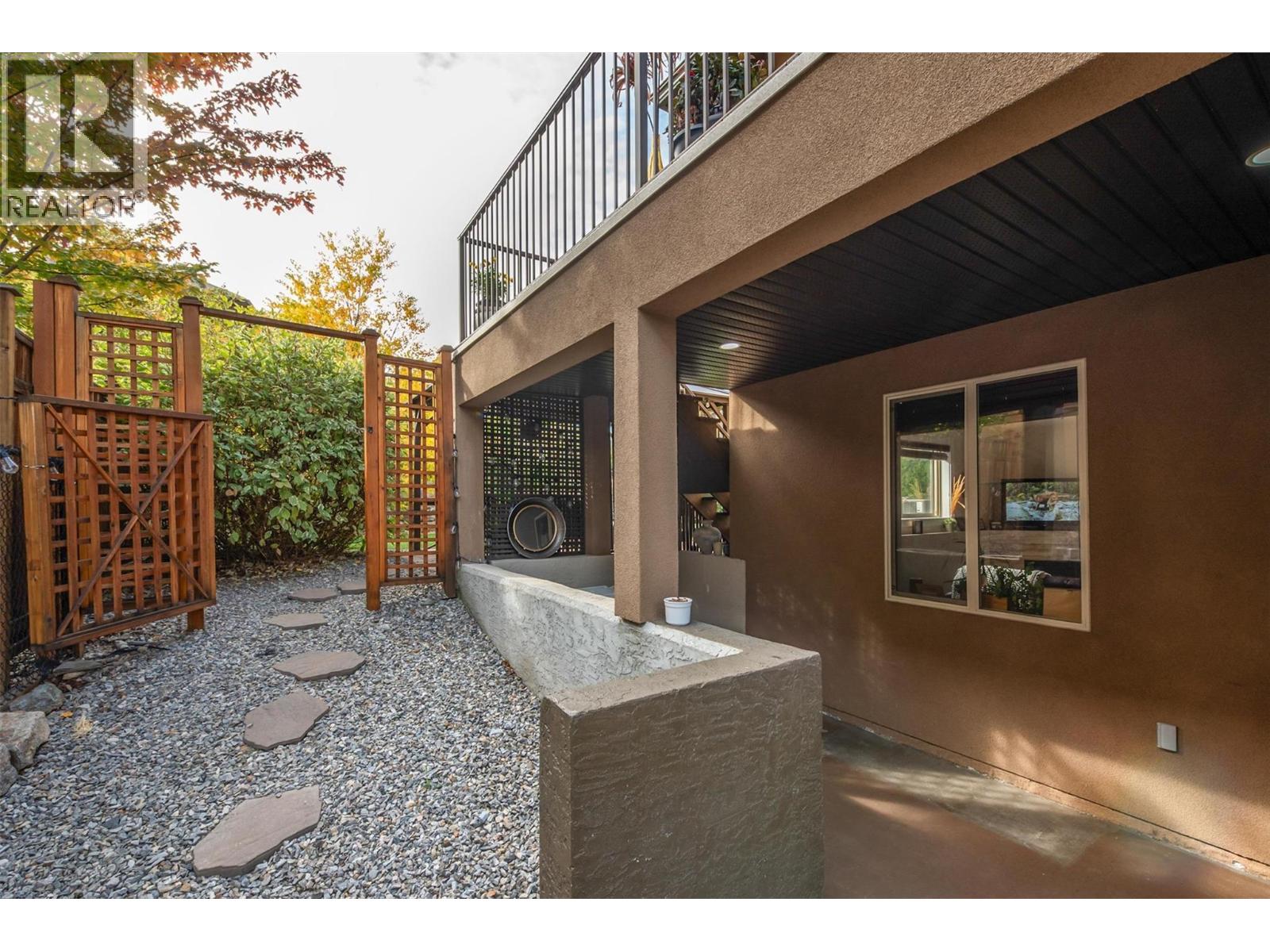 737 Kuipers Crescent - 63