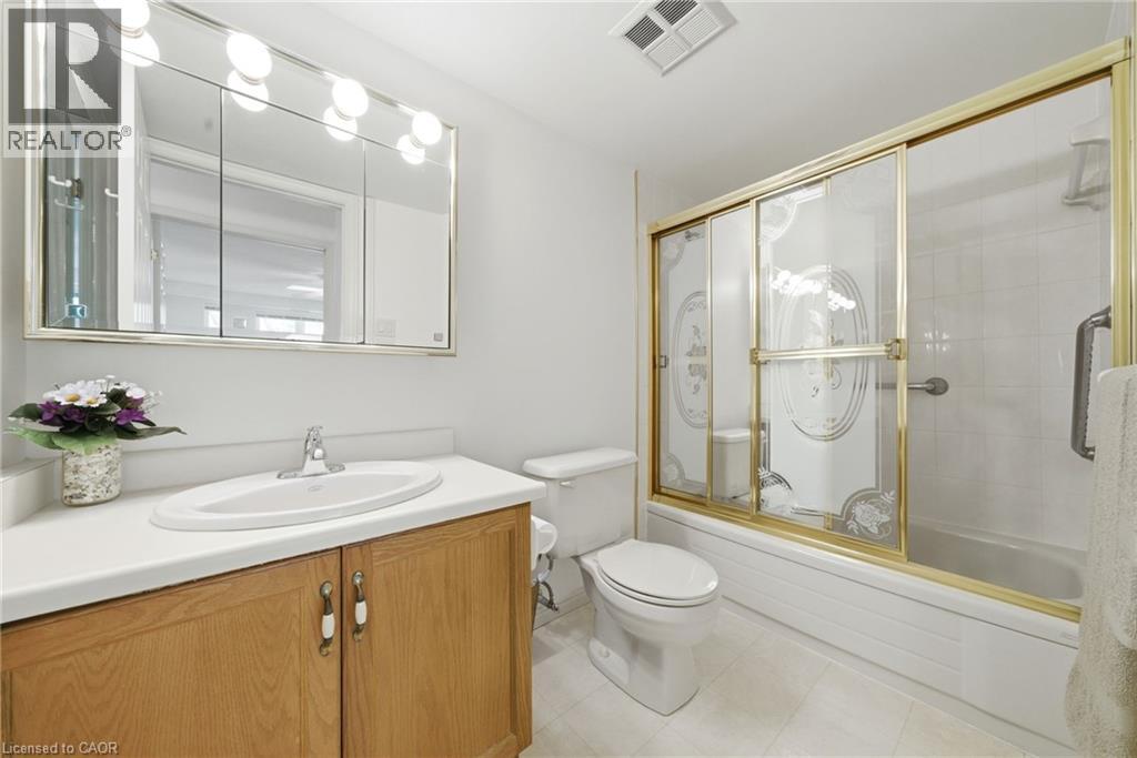 #303 416 LIMERIDGE Road E - 23