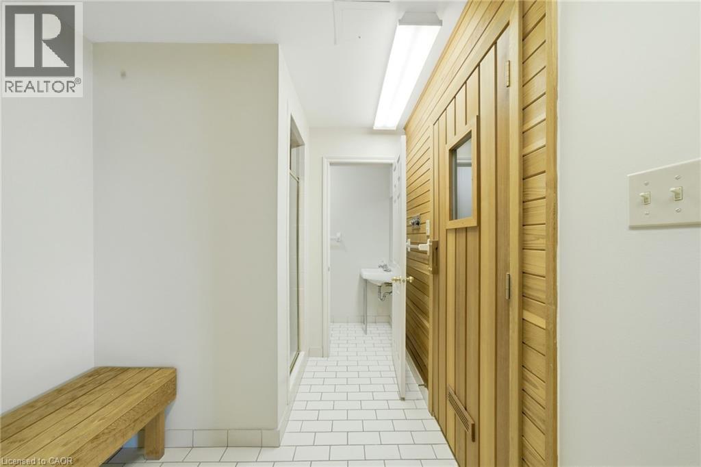 416 LIMERIDGE Road E Unit# 303, Hamilton, Ontario, L9A2S7 — Photo 32