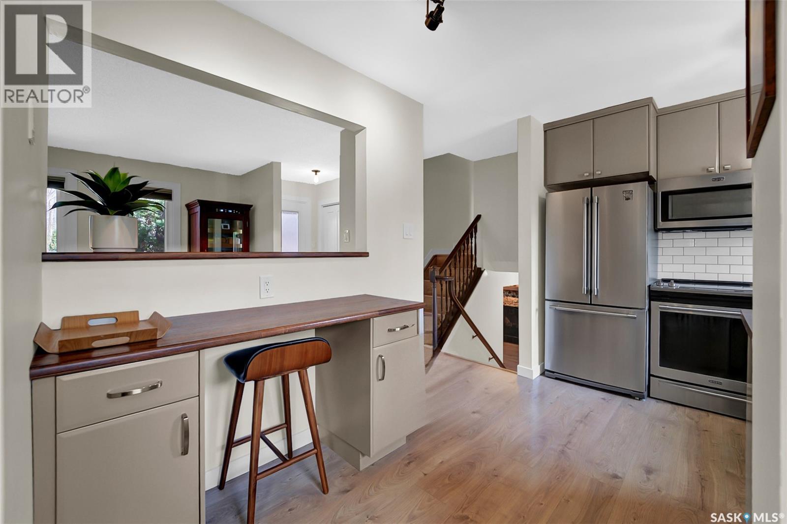 223 Penryn CRESCENT - 13