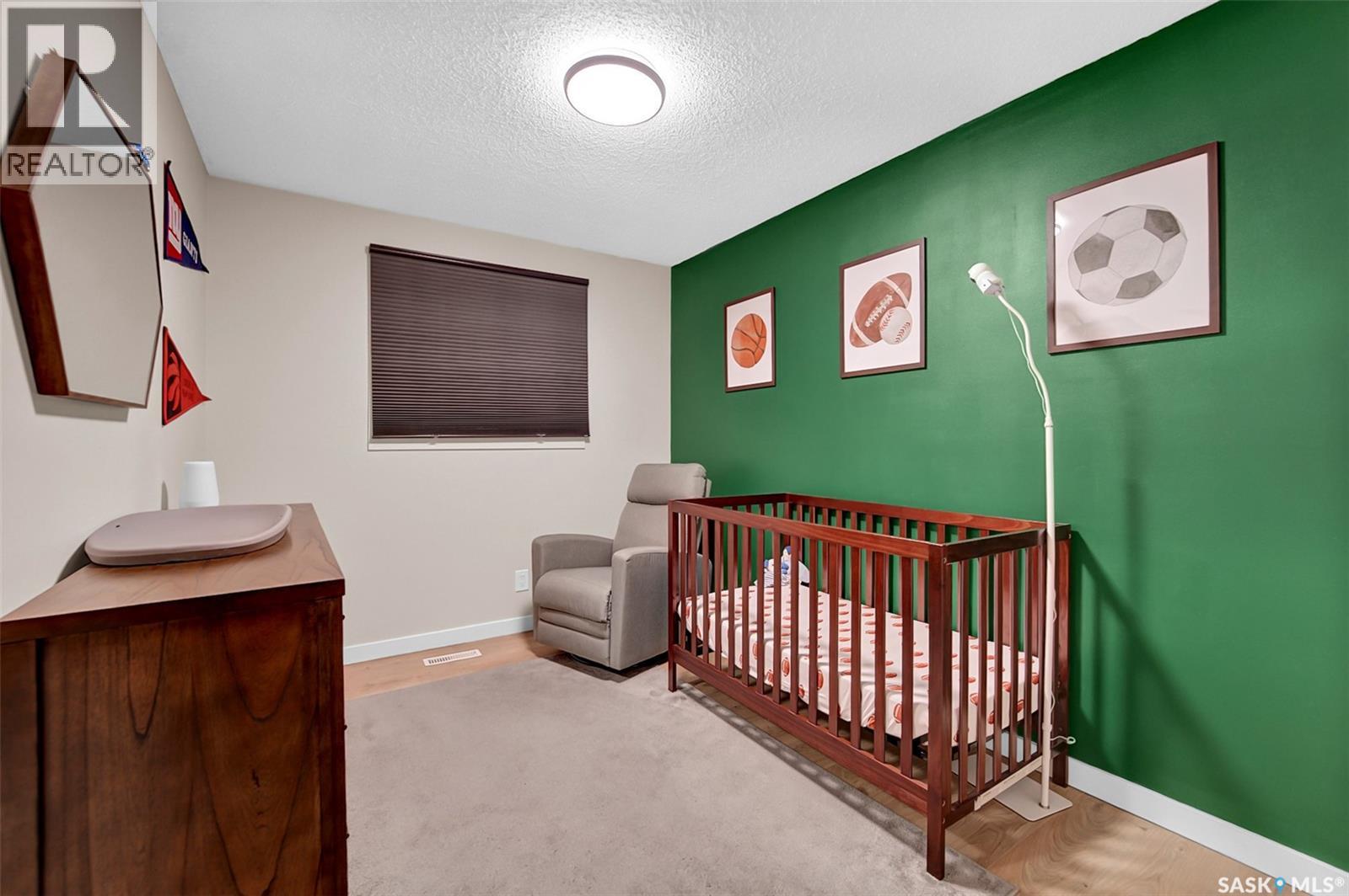 223 Penryn CRESCENT - 19