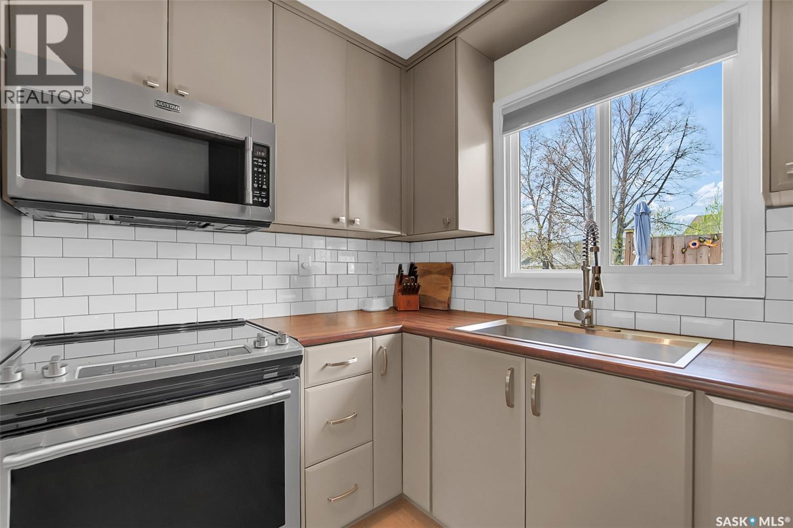 223 Penryn CRESCENT - 9