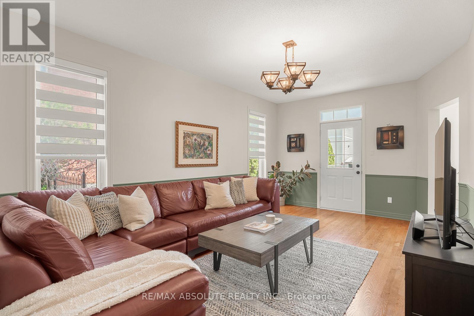 98 YOHO DRIVE - 22