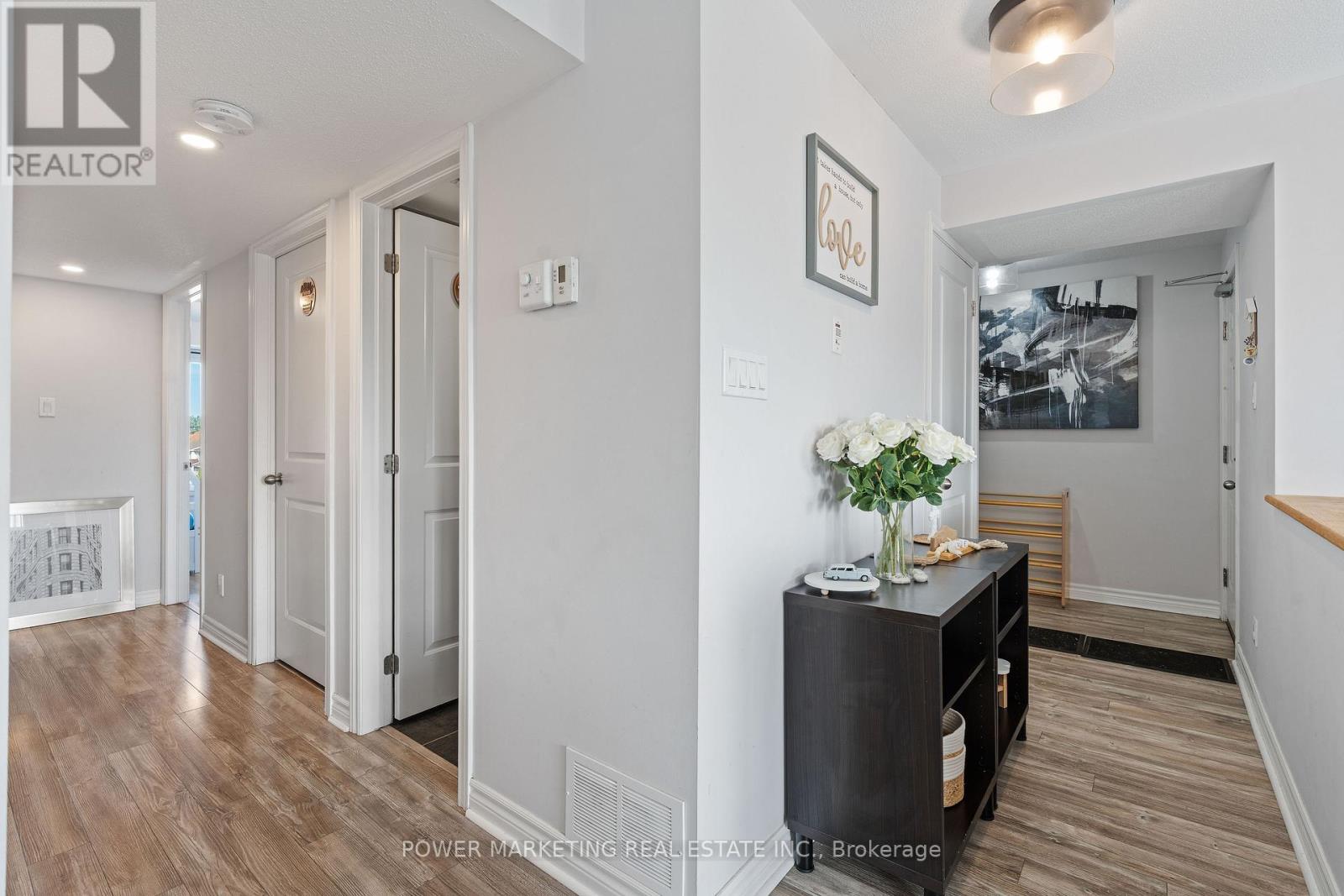2 Bed, 2 Bath House for Sale in Ottawa – 8 – 2240 TENTH LINE ROAD, Ottawa – MLS# X13158840 - Image 14