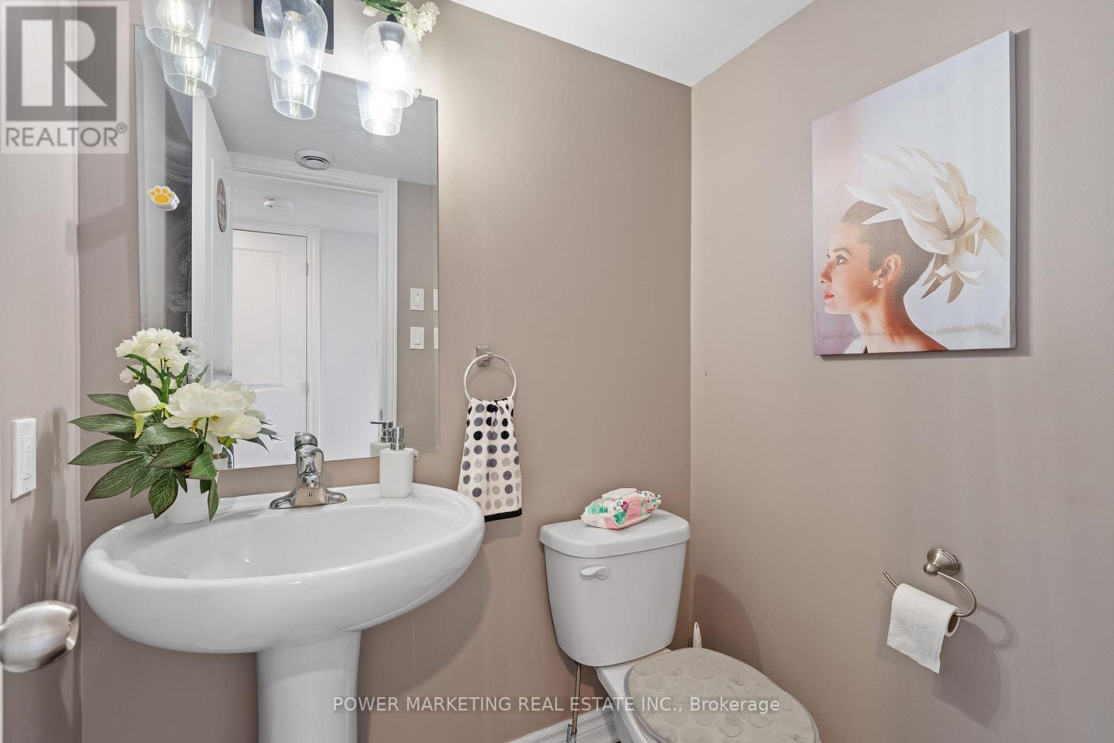 2 Bed, 2 Bath House for Sale in Ottawa – 8 – 2240 TENTH LINE ROAD, Ottawa – MLS# X13158840 - Image 19
