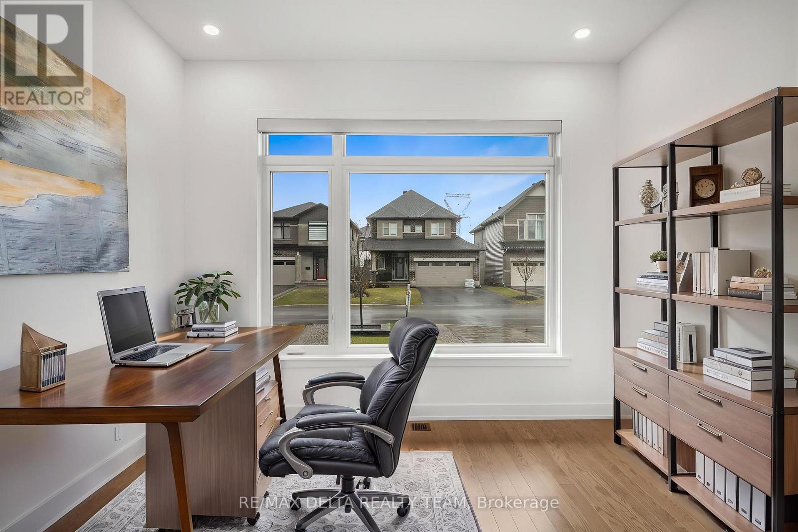39 ANGEL HEIGHTS - 20