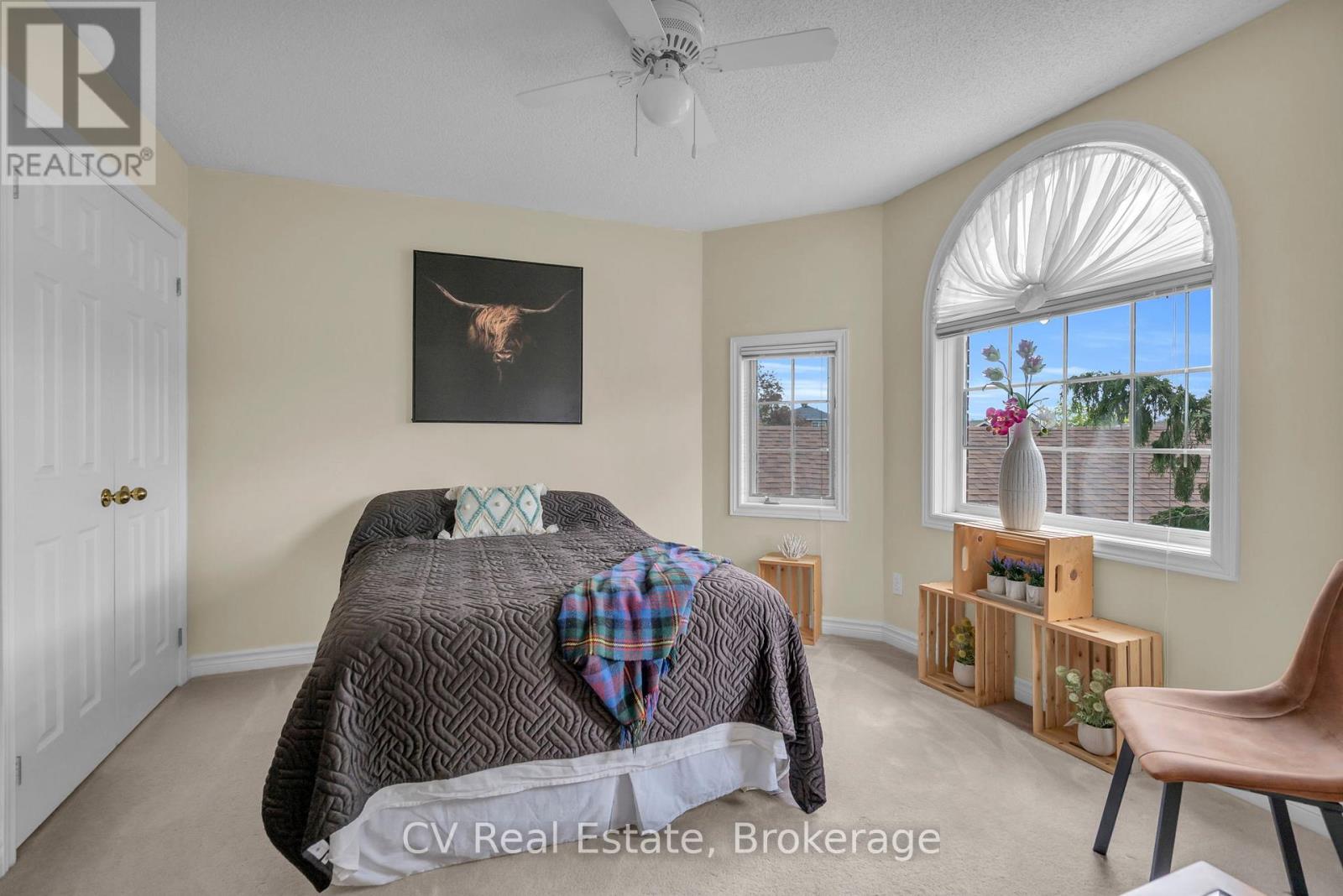 5 MCCUTCHEON COURT - 31