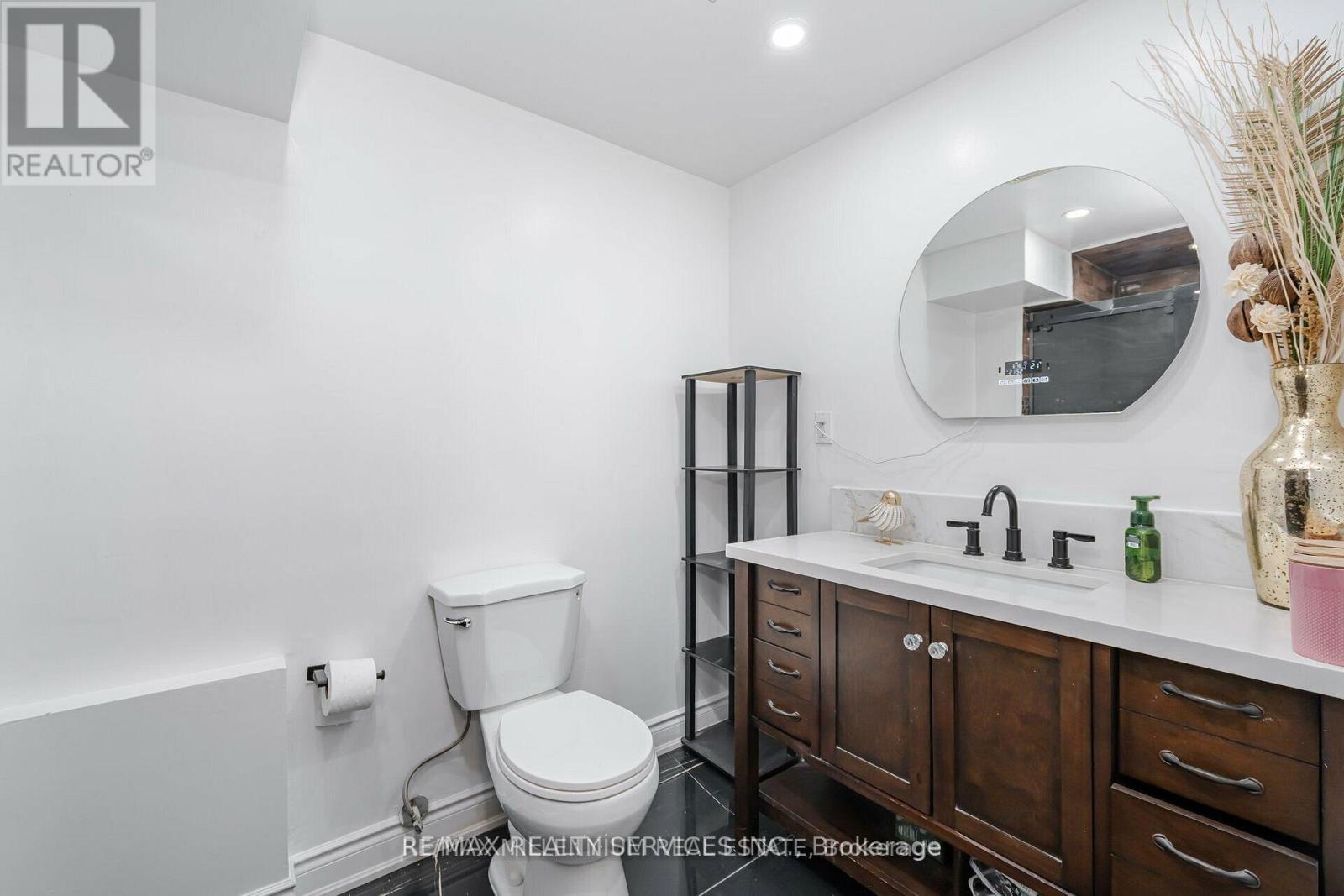 24 KINDLE COURT - 29