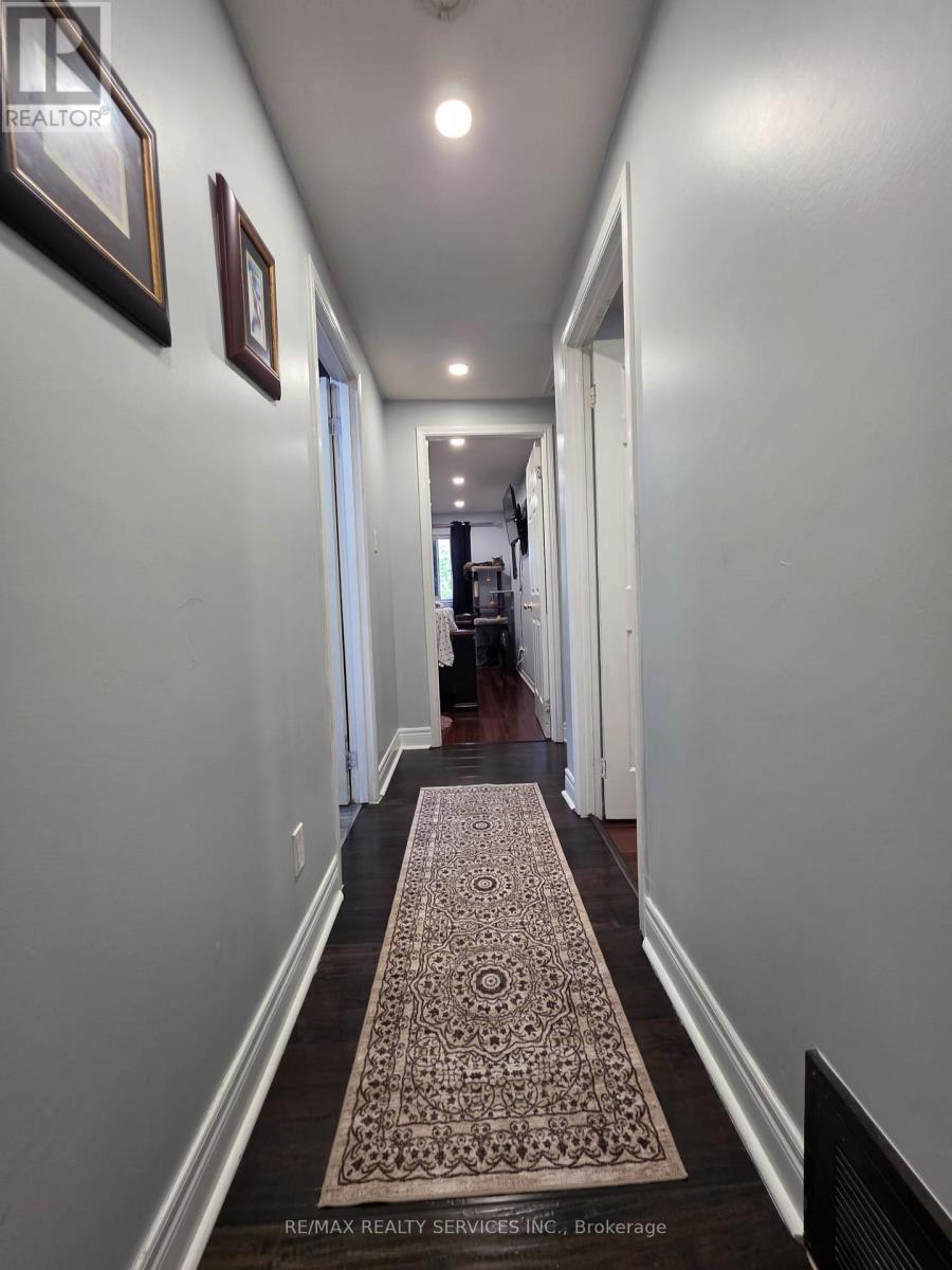 24 KINDLE COURT - 22