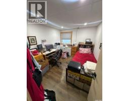 142 7th Avenue Sw, Eston, SK S0L1A0 Photo 14