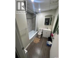 142 7th Avenue Sw, Eston, SK S0L1A0 Photo 16