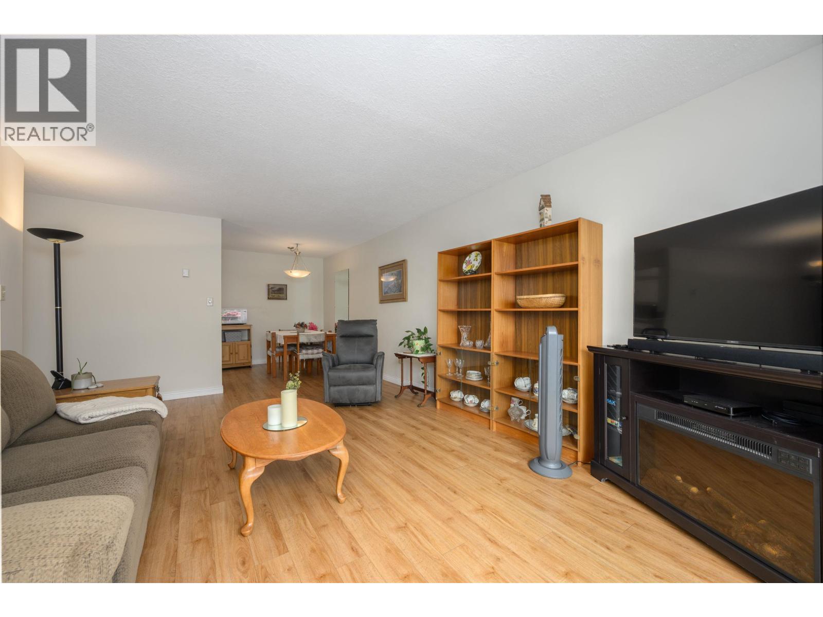 105 123 E 19TH STREET, North Vancouver