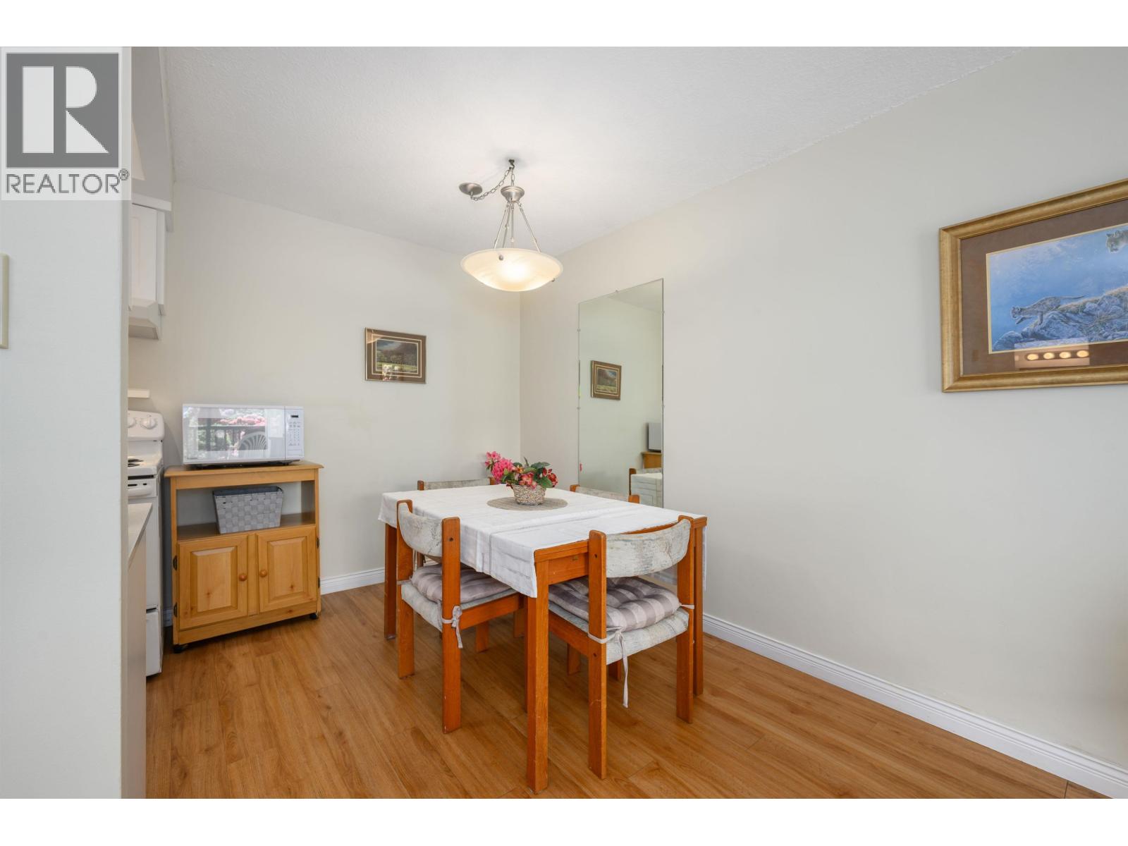 105 123 E 19TH STREET, North Vancouver