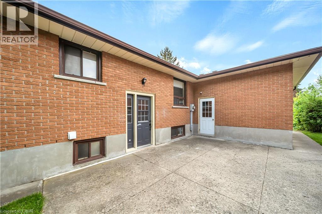 70 FLANDERS Road - 11