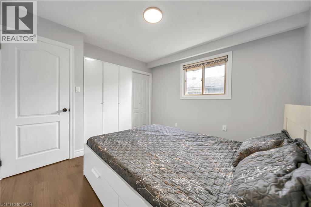 70 FLANDERS Road - 26