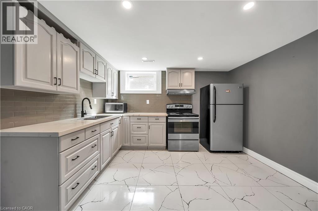 70 FLANDERS Road - 44
