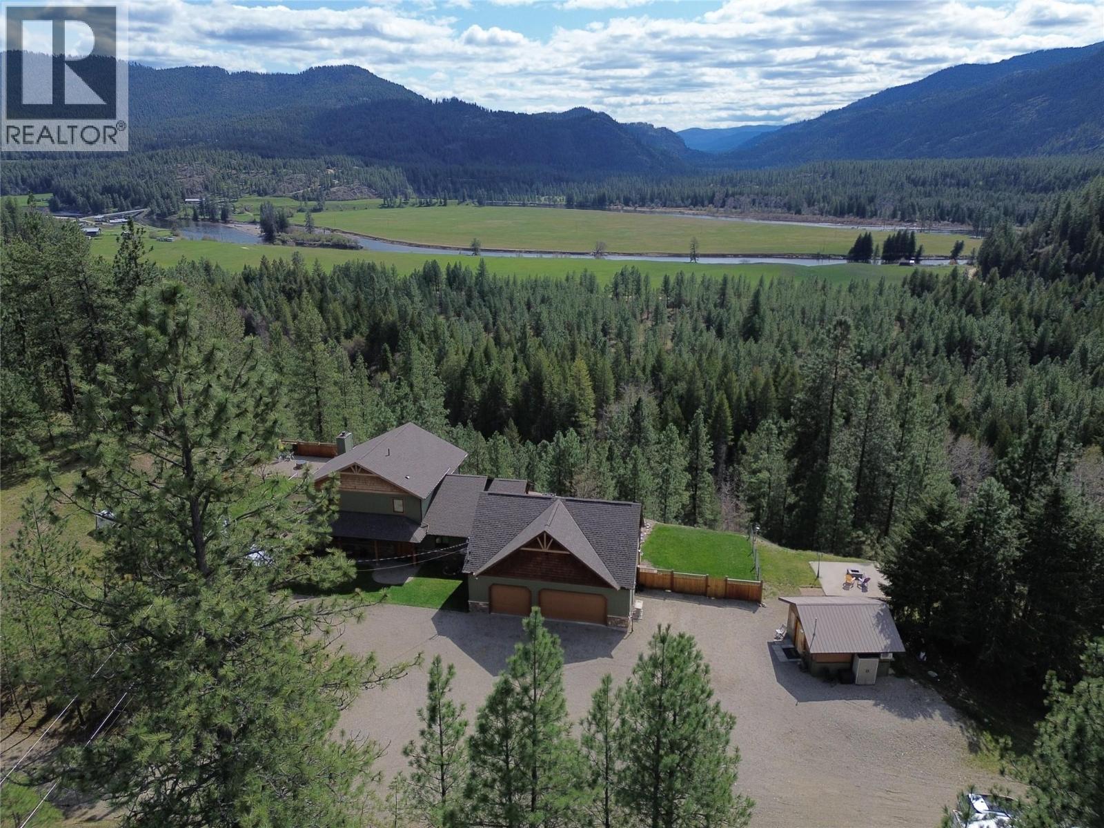 750 395 Highway, Christina Lake