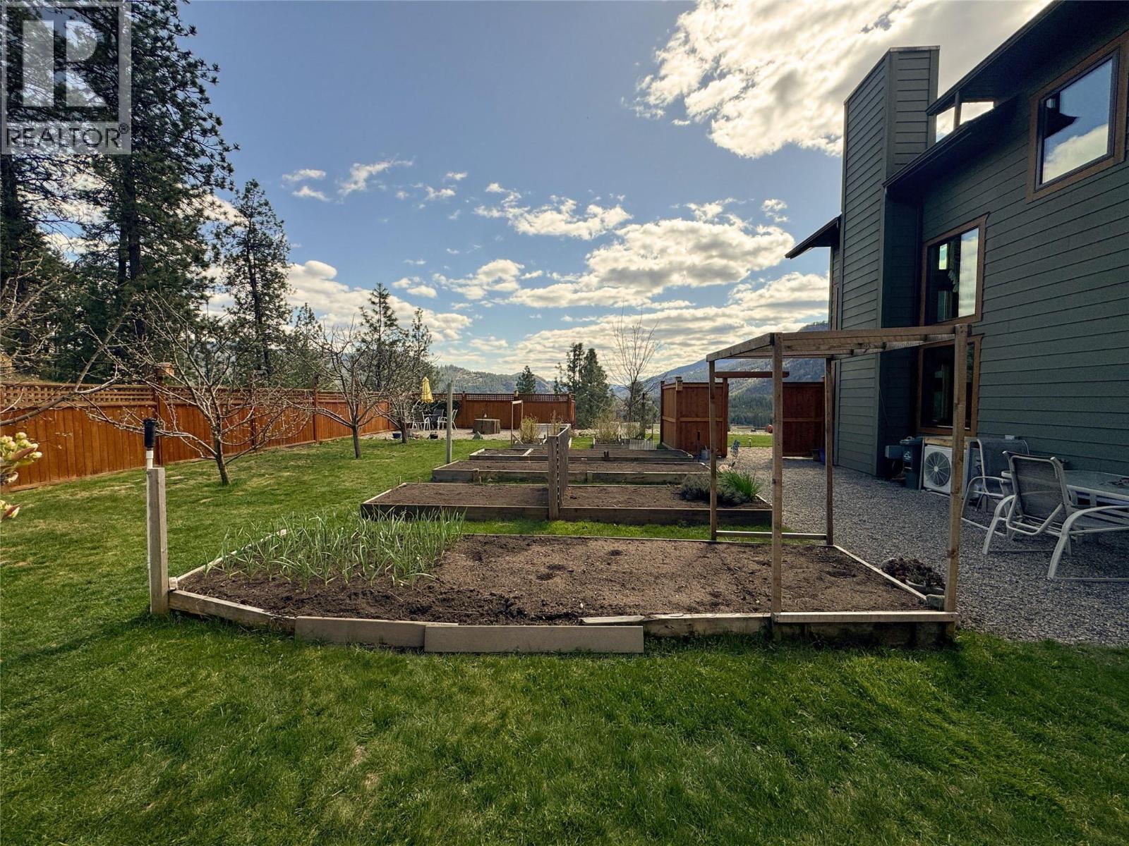 750 395 Highway, Christina Lake