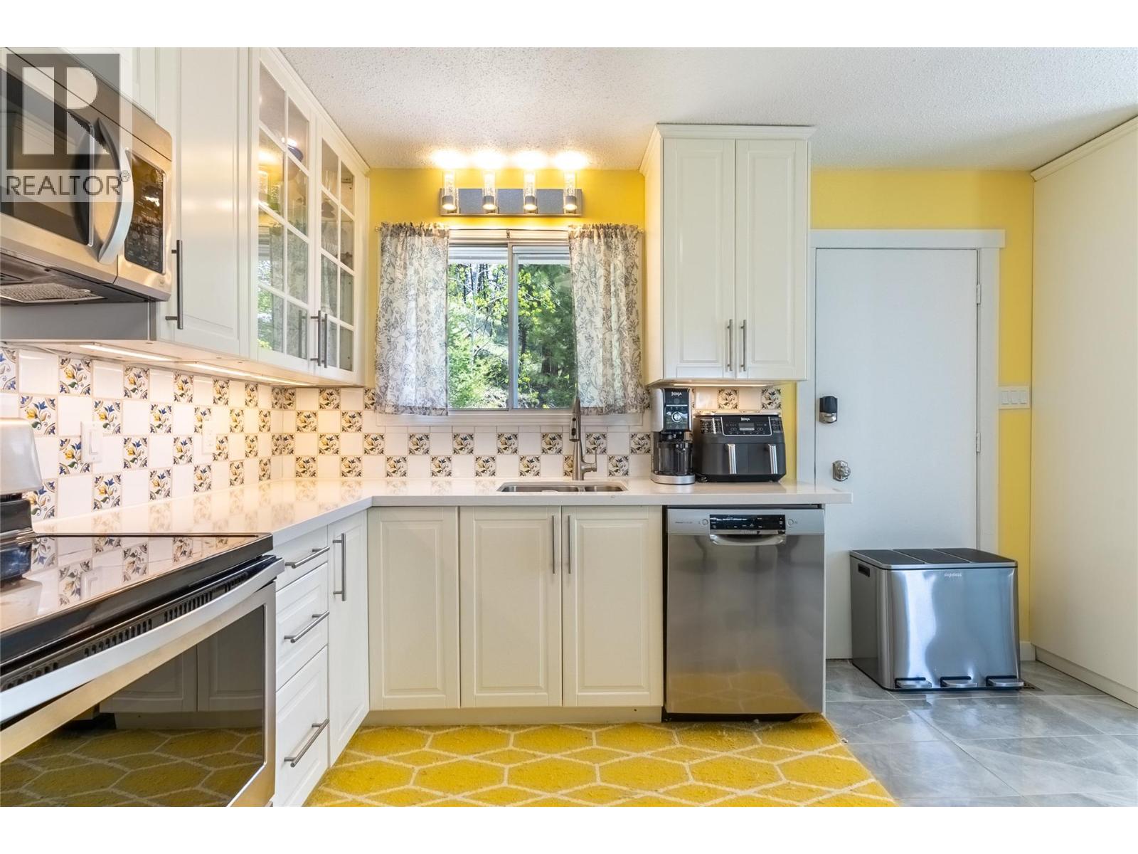 9 JASPER Drive - 5