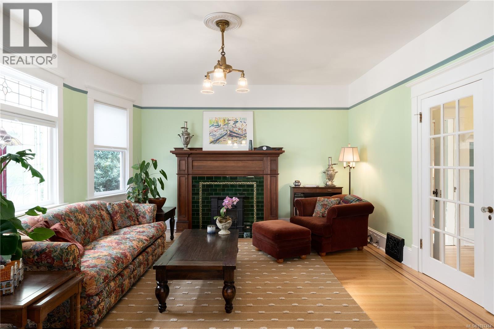 1215 Richardson St - 28