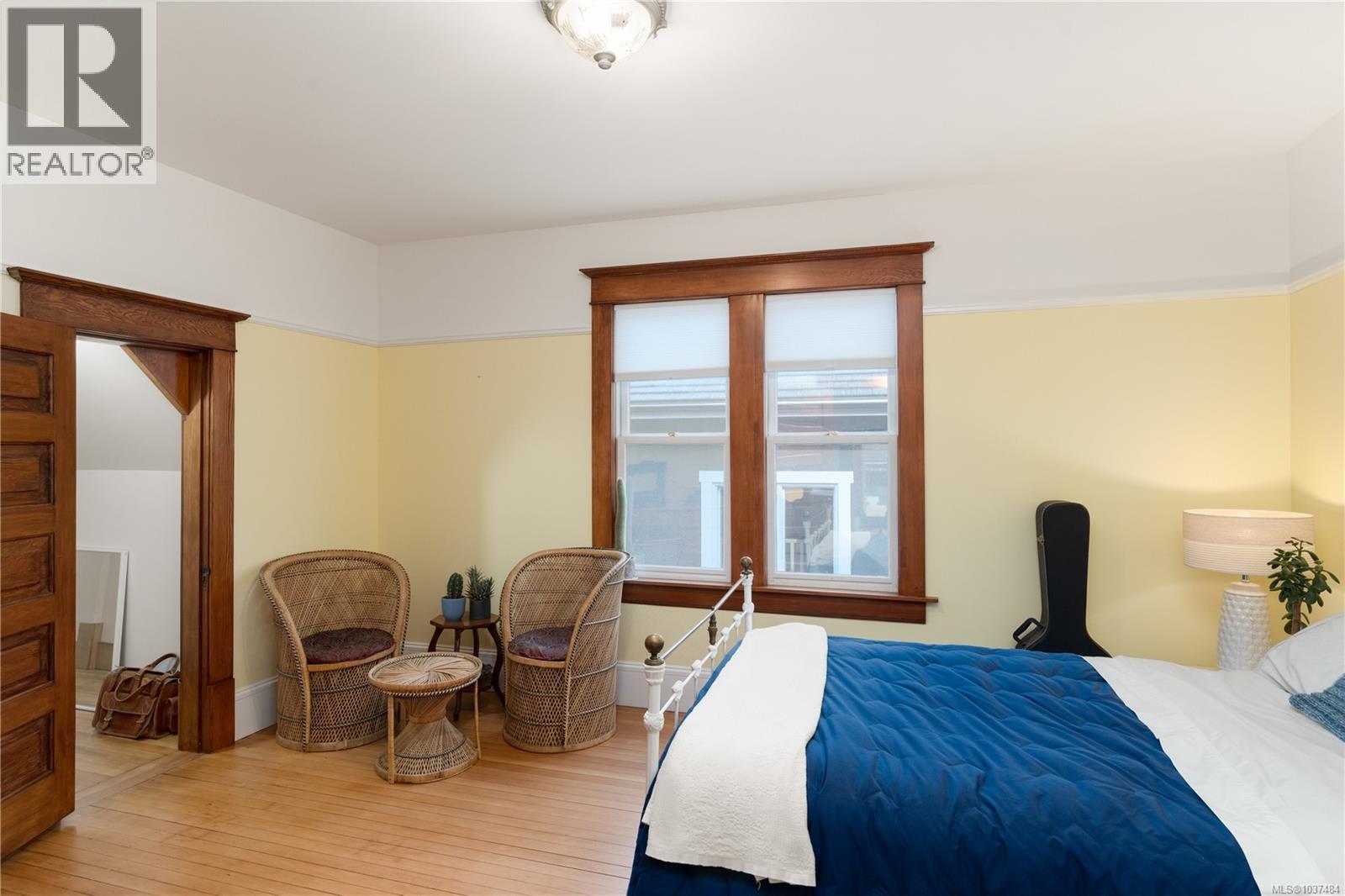 1215 Richardson St - 48