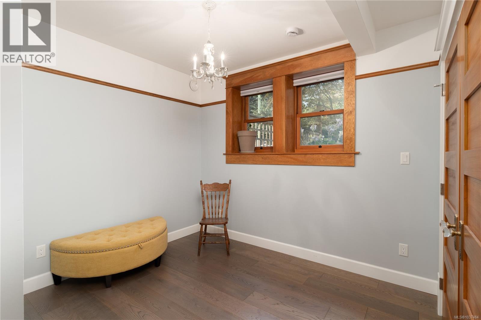 1215 Richardson St - 55