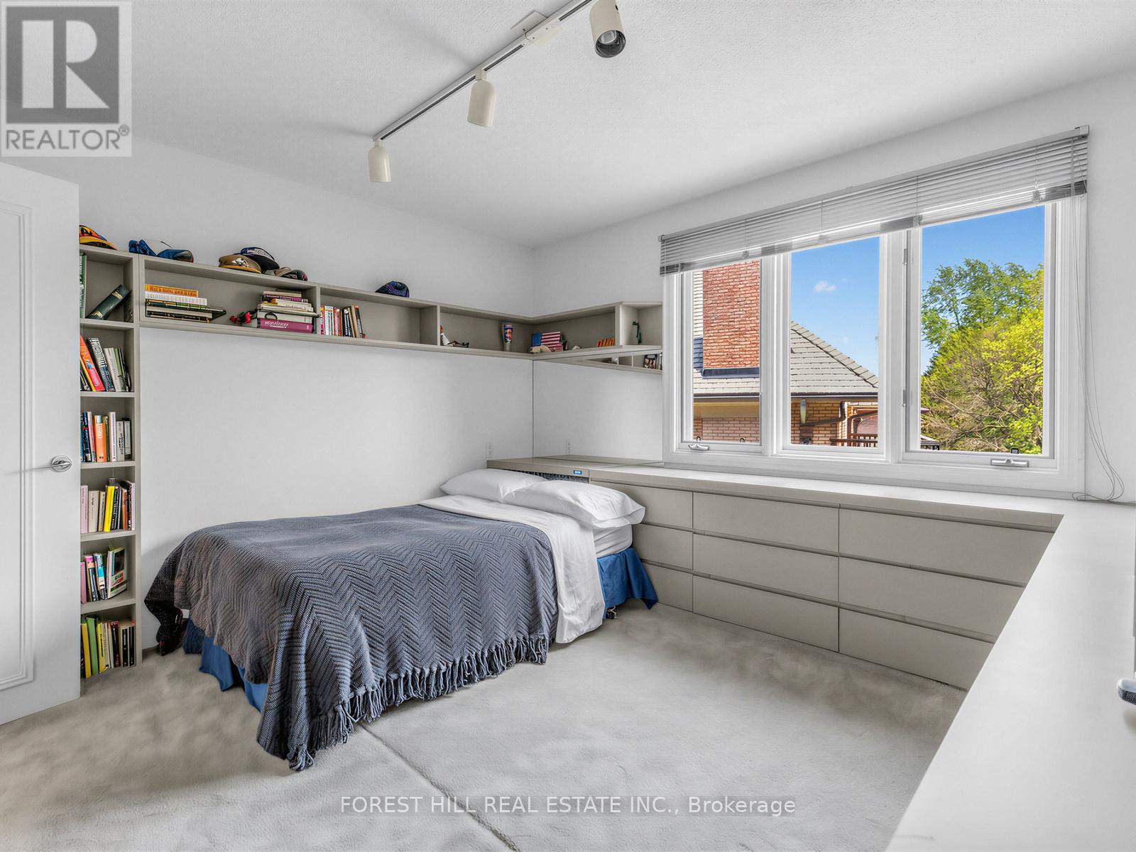 43 BEAVERHALL DRIVE - 29