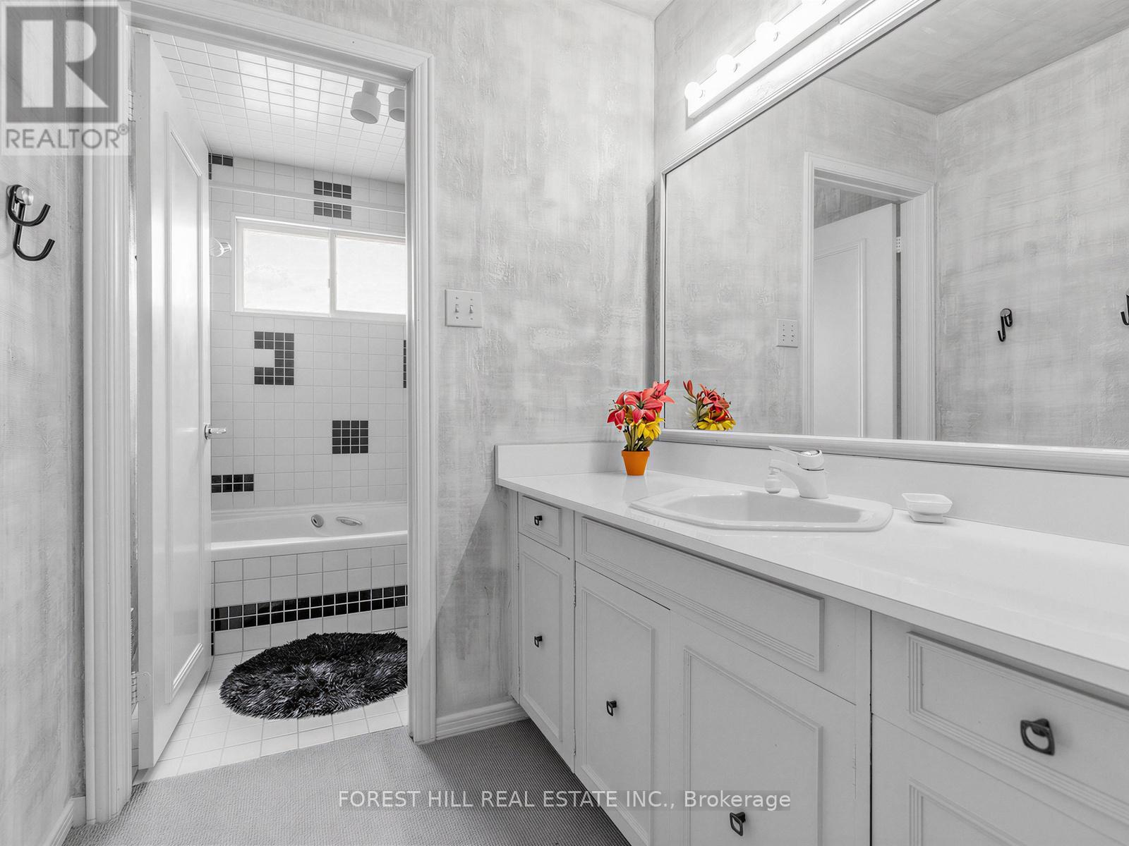 43 BEAVERHALL DRIVE - 31