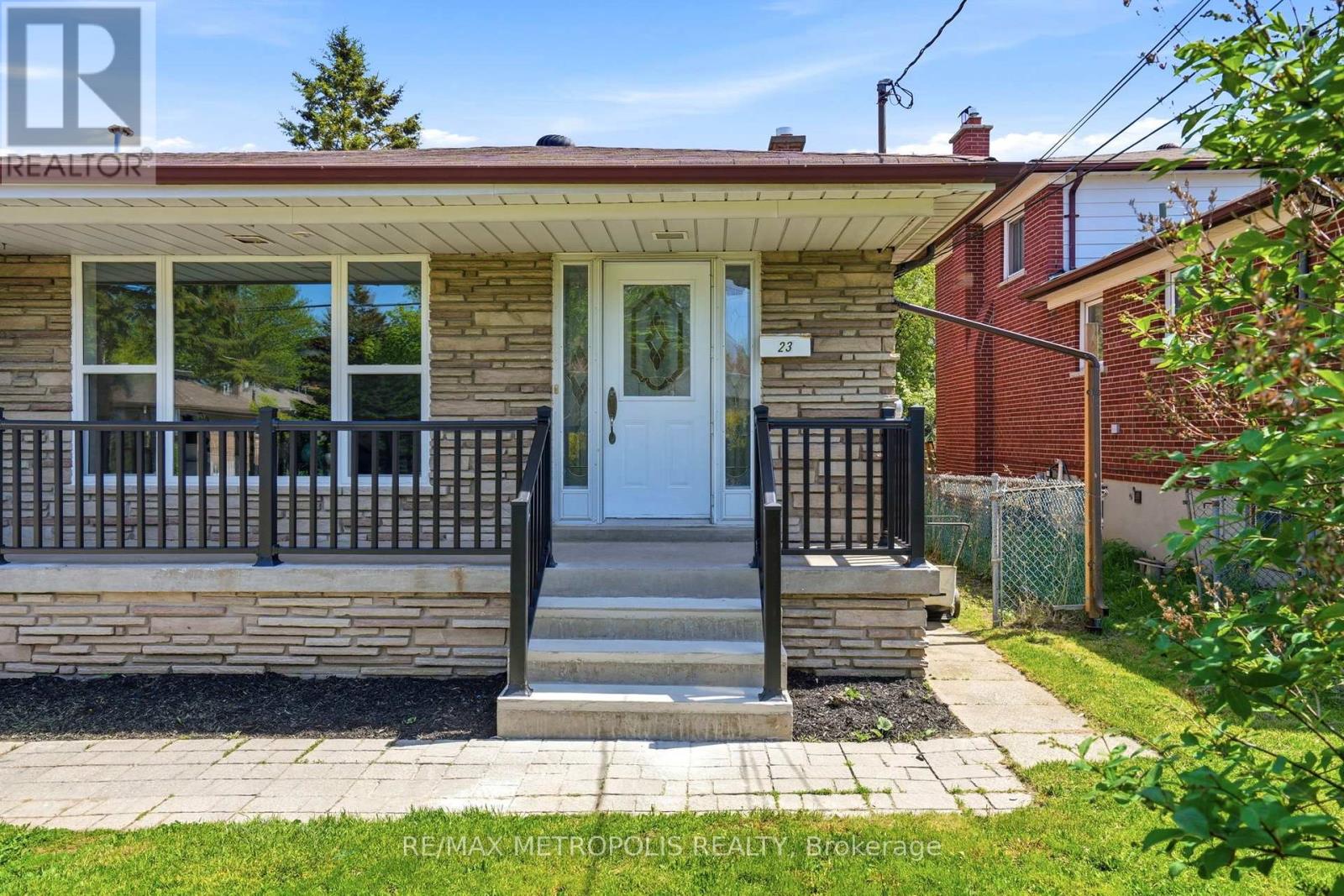 23 LOCHLEVEN DRIVE - Image 2