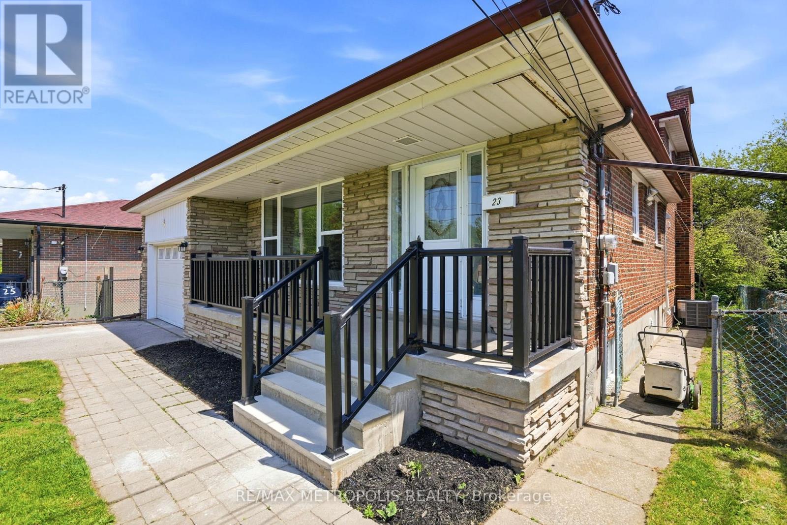 23 LOCHLEVEN DRIVE - Image 3