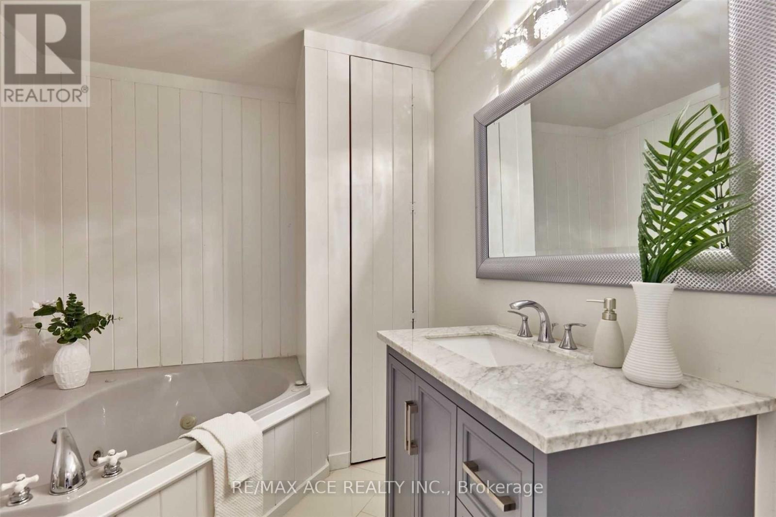 5455 HOXTON STREET - 19