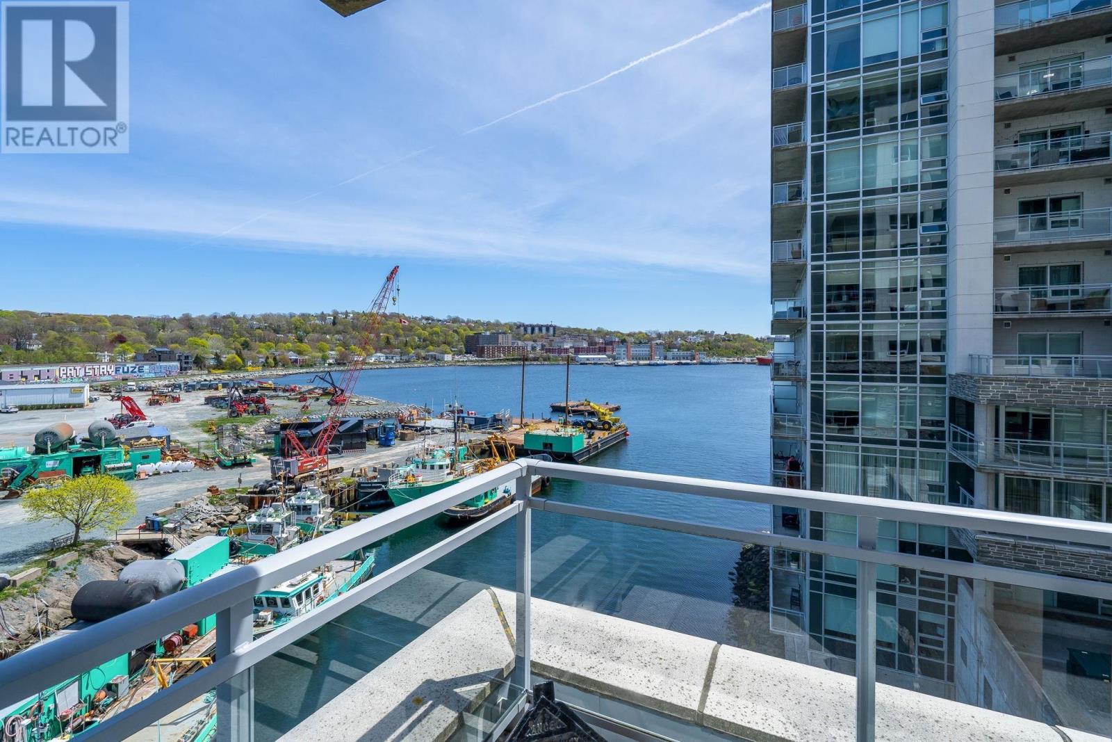 Property 22 of 49 of 402 15 Kings Wharf Place