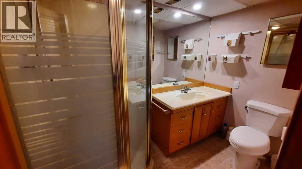 1111 2 Avenue W - 20