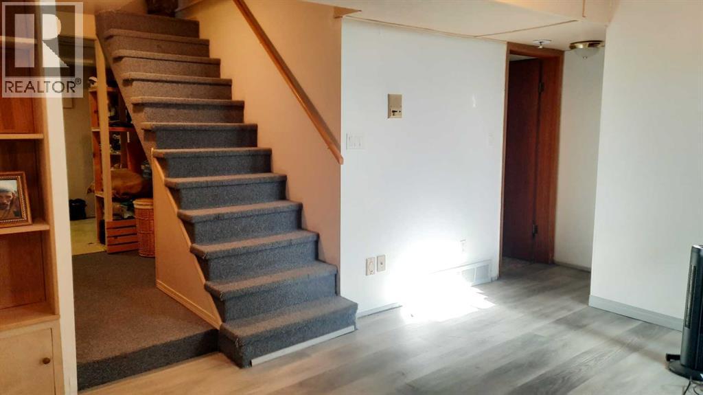 1111 2 Avenue W - 17