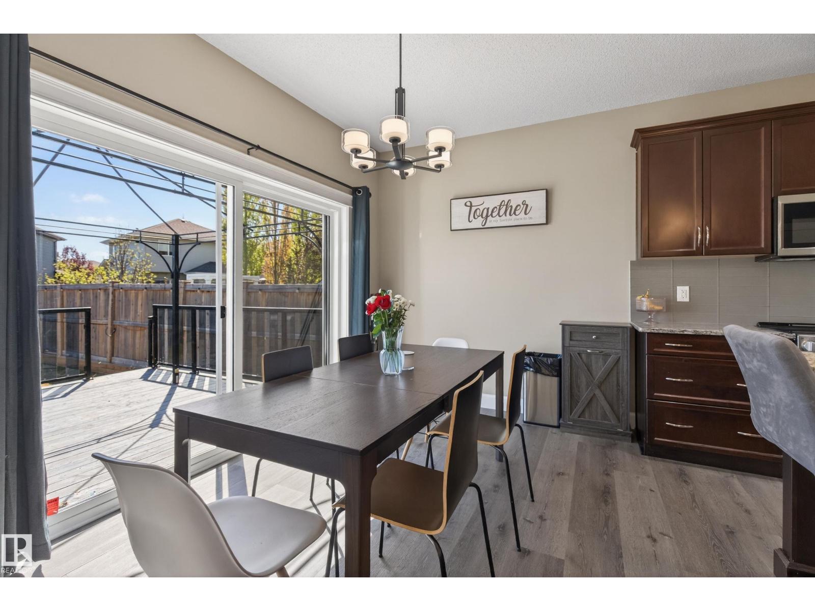 3356 HILTON CR NW - 14