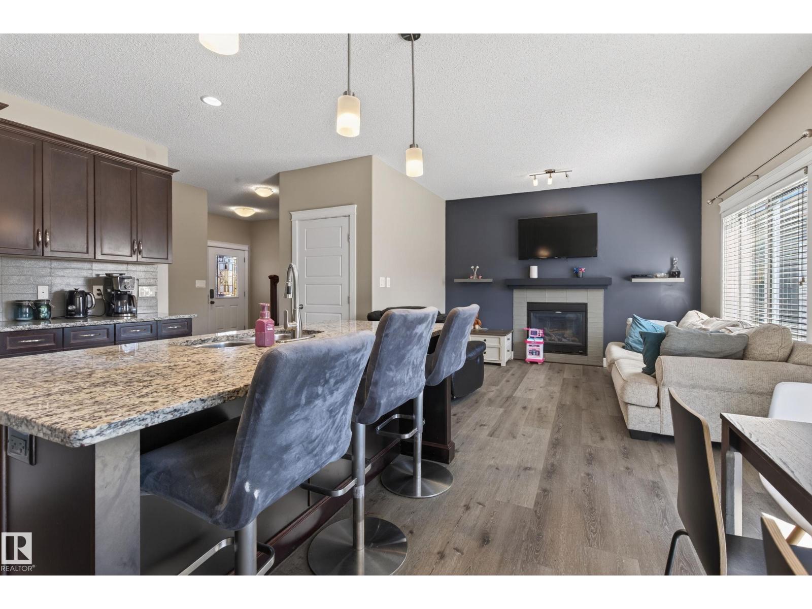 3356 HILTON CR NW - 16