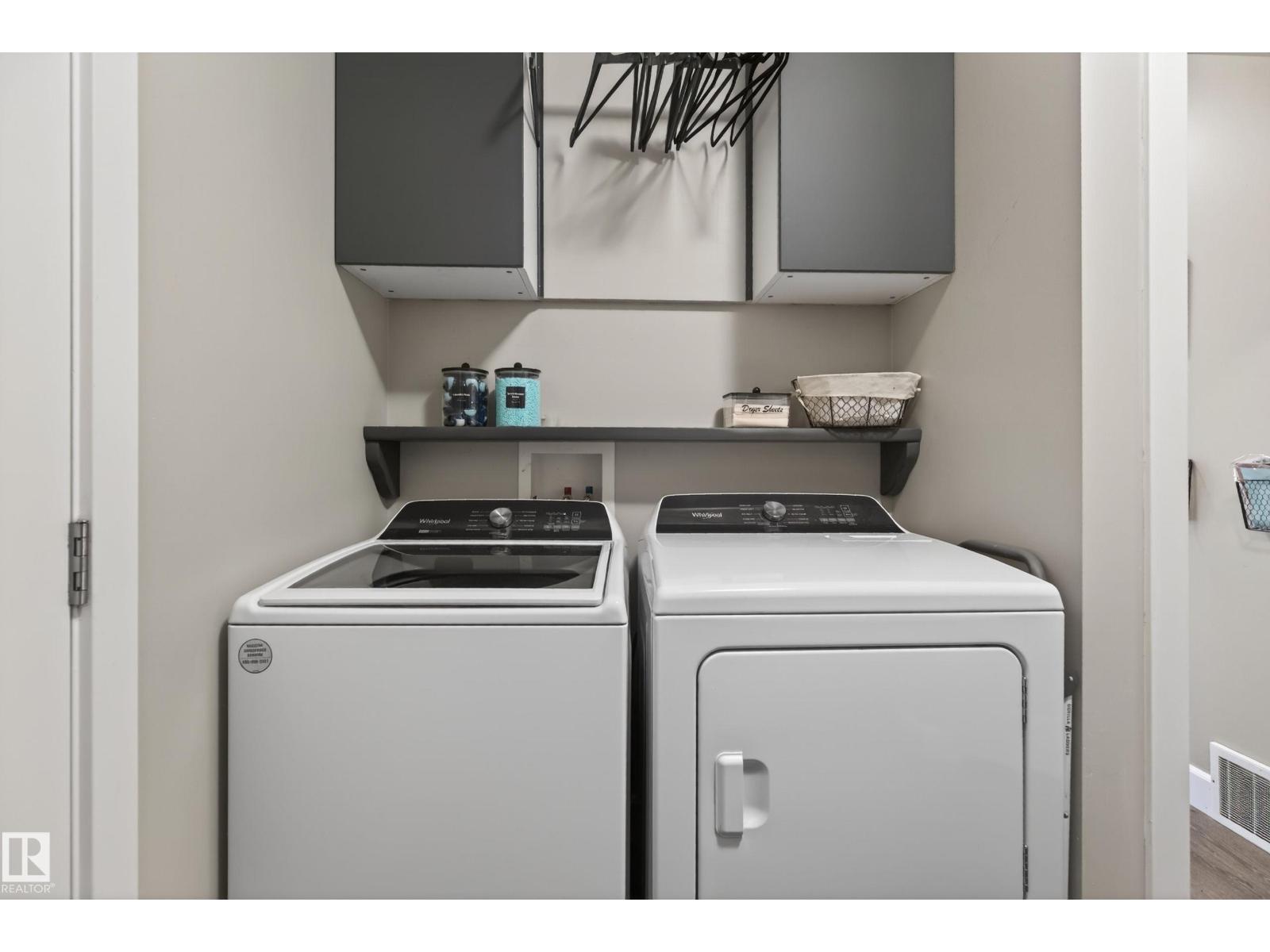 3356 HILTON CR NW - 7