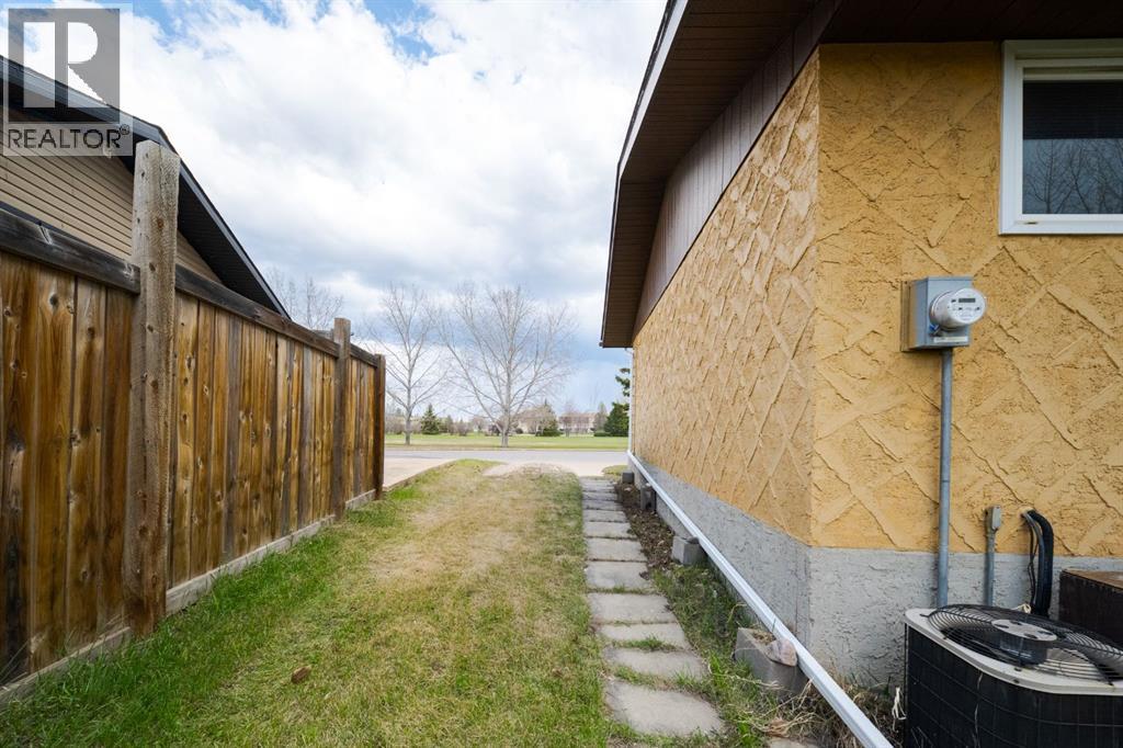 145 Hillcrest Drive, Fort McMurray