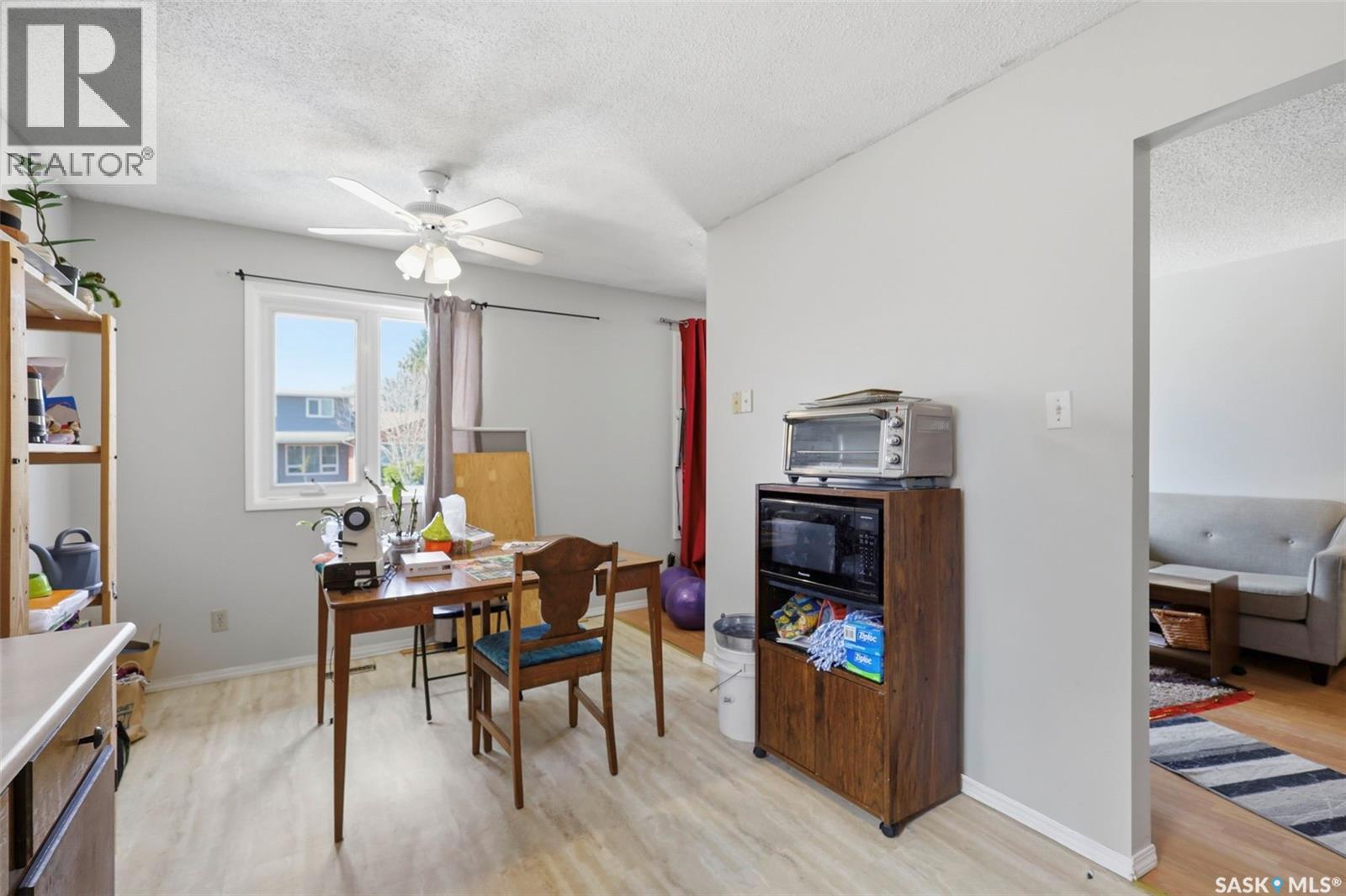 #1605-1607 Laura AVENUE - 10