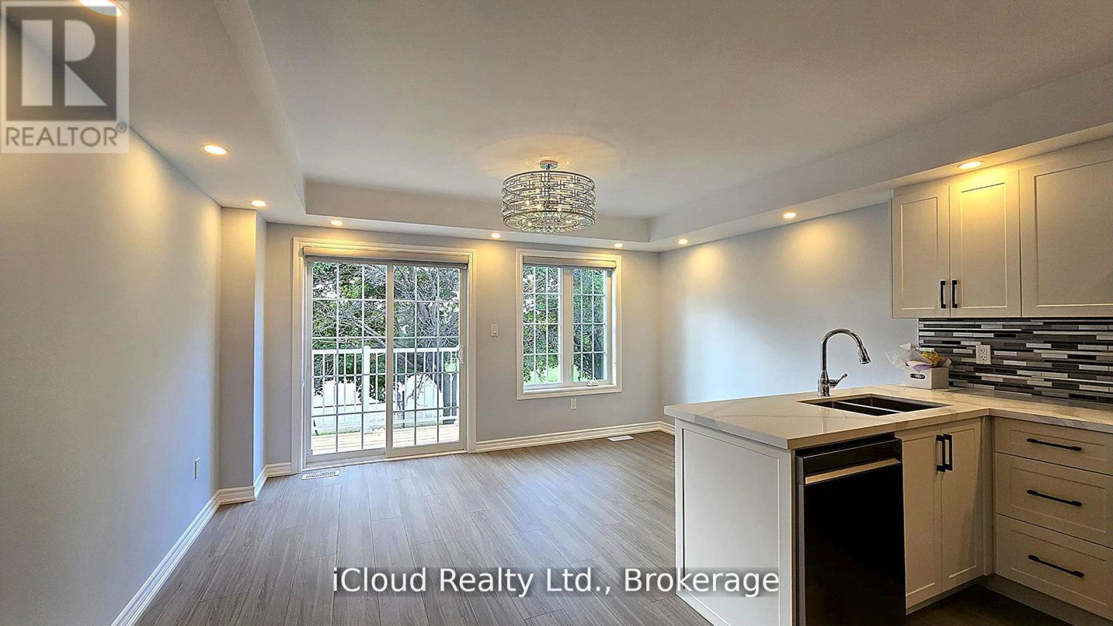 43 MANTELLO DRIVE - 5
