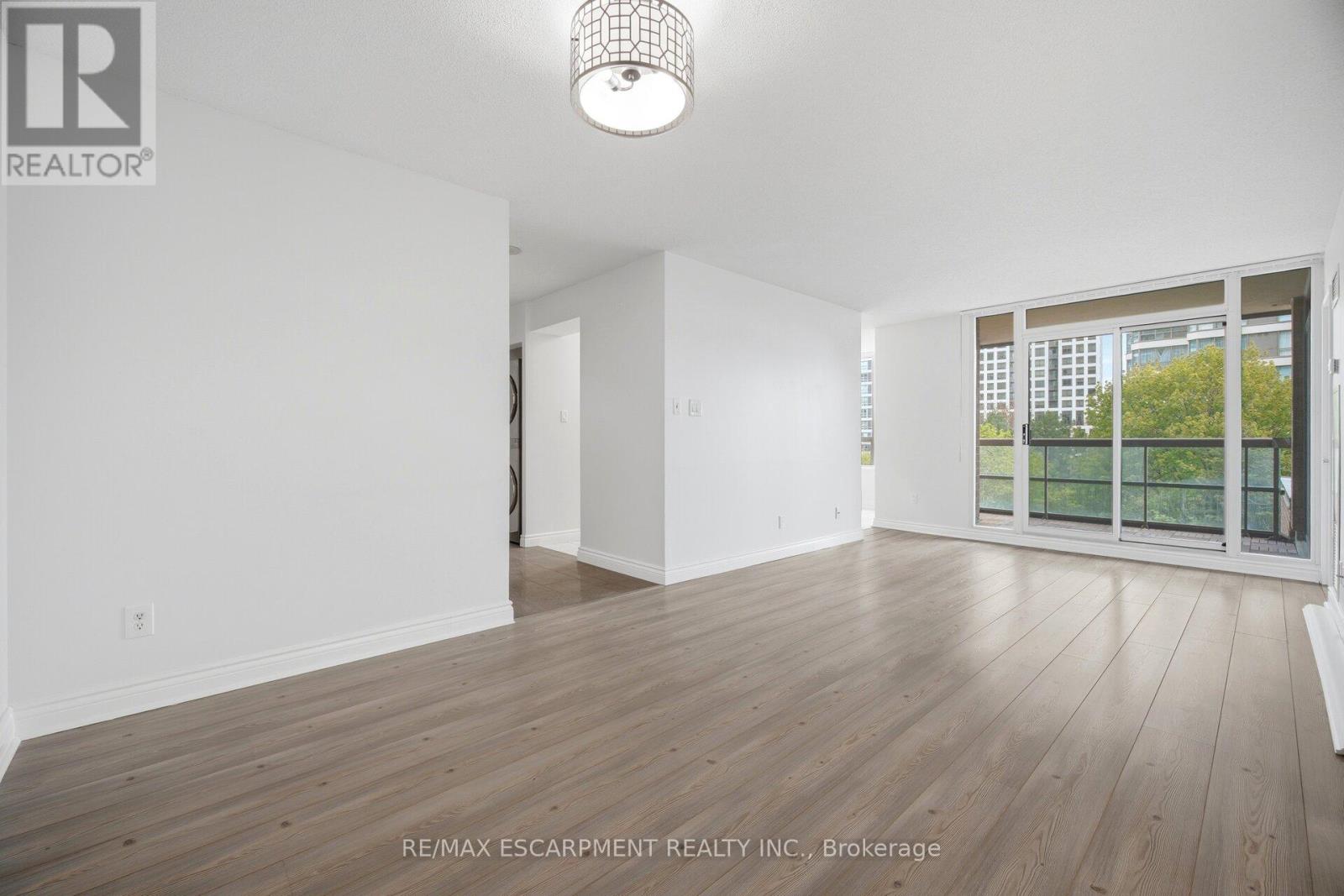 #307 156 ENFIELD PLACE - 16