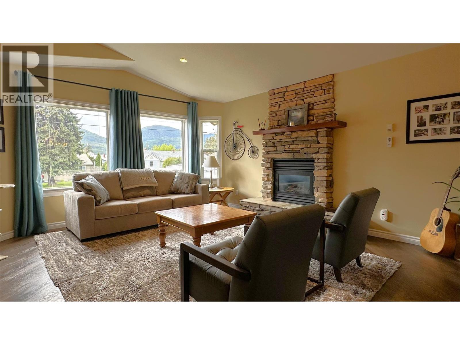 718 301st Street - Image 2