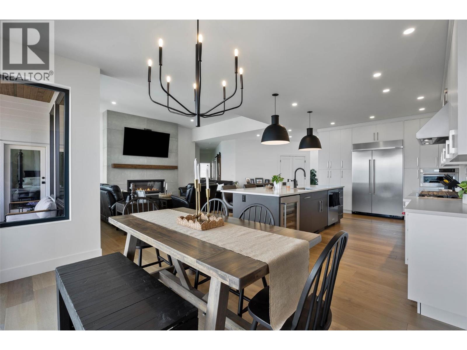 2300 Saddleback Drive - 15