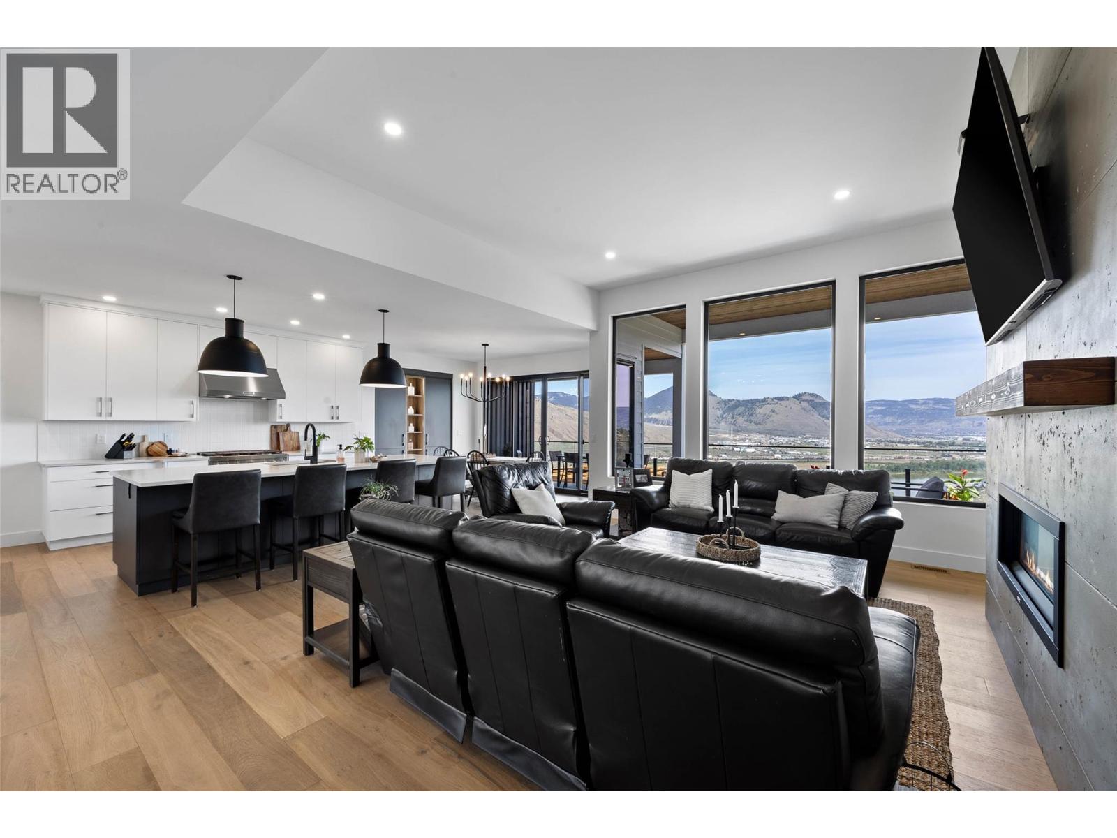 2300 Saddleback Drive - 19
