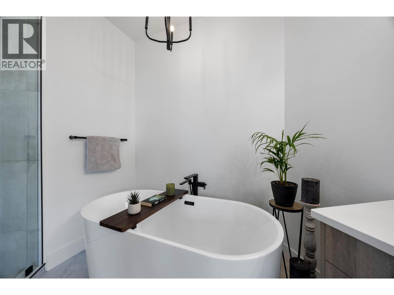 2300 Saddleback Drive - 23